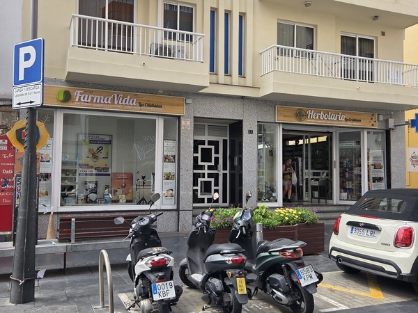 FarmaVida & Herbolario Los Cristianos